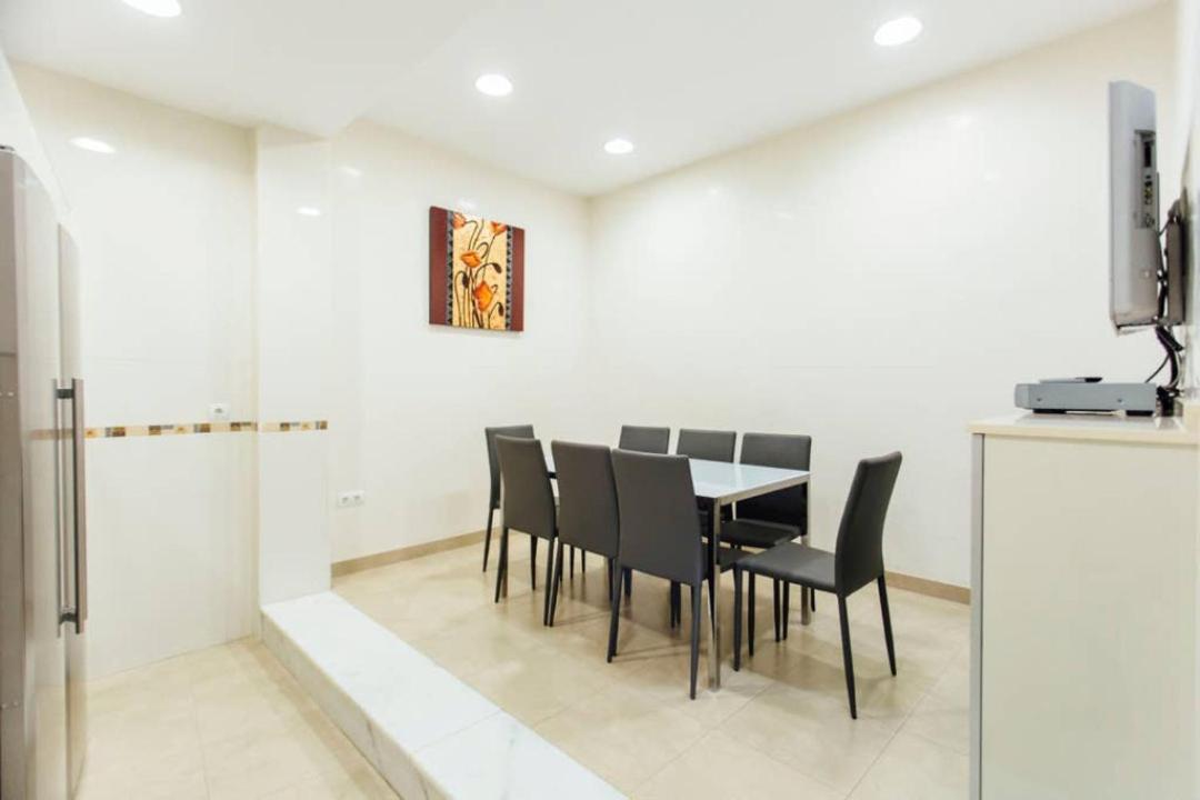 Апартаменты Duplex With Terrace- 5Bd 3Bth- Center Севилья Экстерьер фото
